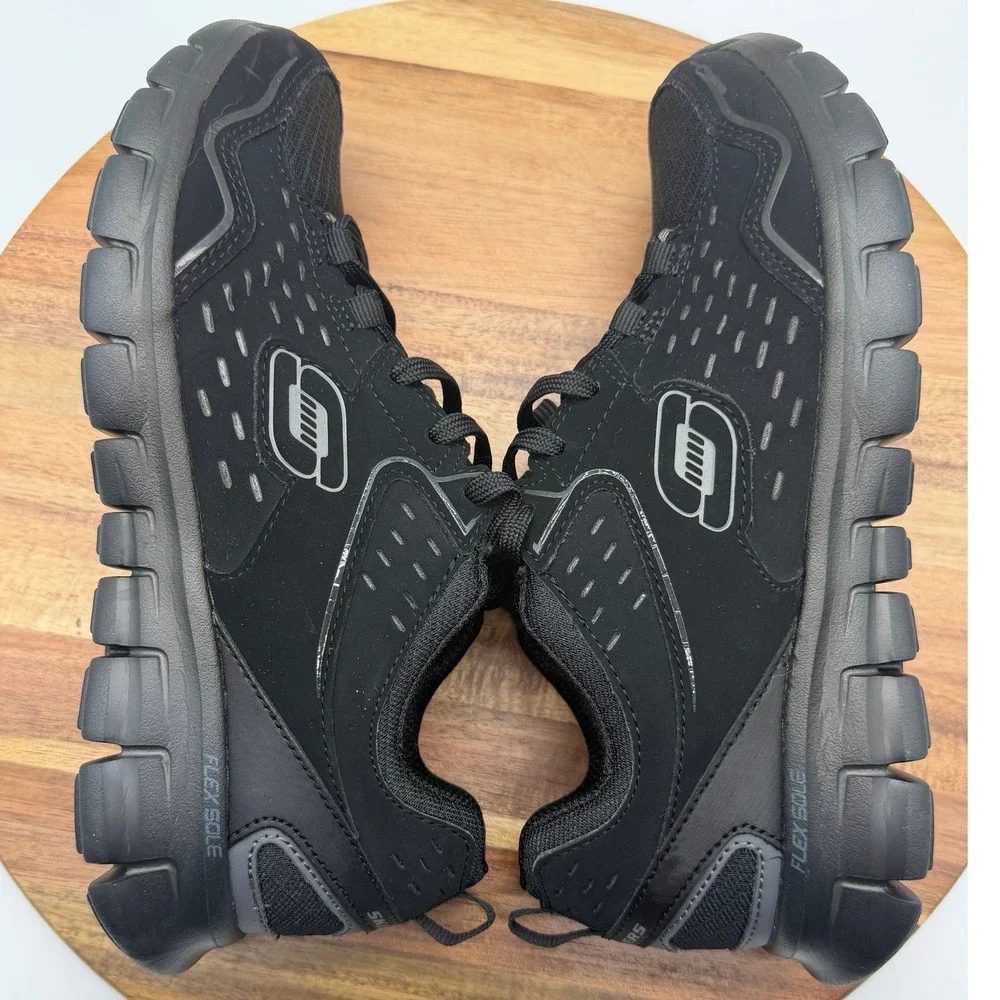 Skechers look sleek fitness
